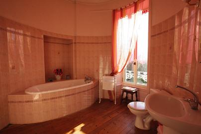 chambrerose-salledebain